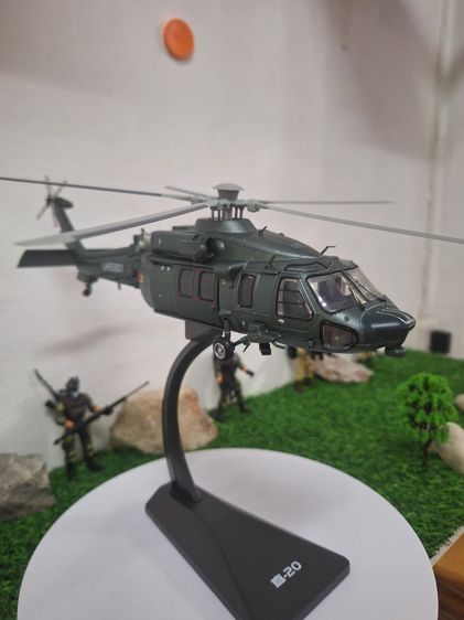 โมเดลเฮลิคอปเตอร์ Z-20 เป็นโลหะ ยาว 36 ซม. รูปที่ 14