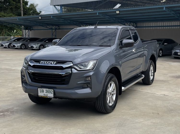 รถ Isuzu D-MAX 1.9 Hi-Lander Z สี เทา