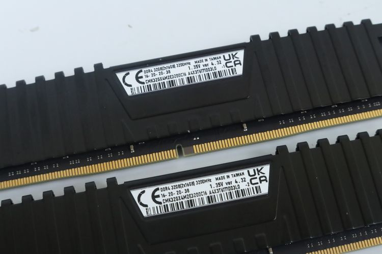 RAM 32GB (16GBx2) DDR4 Buss 3200MHz CORSAIR VENGEANCE LPX รูปที่ 8