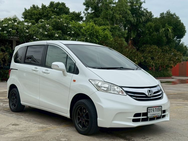 Honda Freed 2012 1.5 SE Utility-car เบนซิน ไม่ติดแก๊ส เกียร์อัตโนมัติ ขาว รูปที่ 2