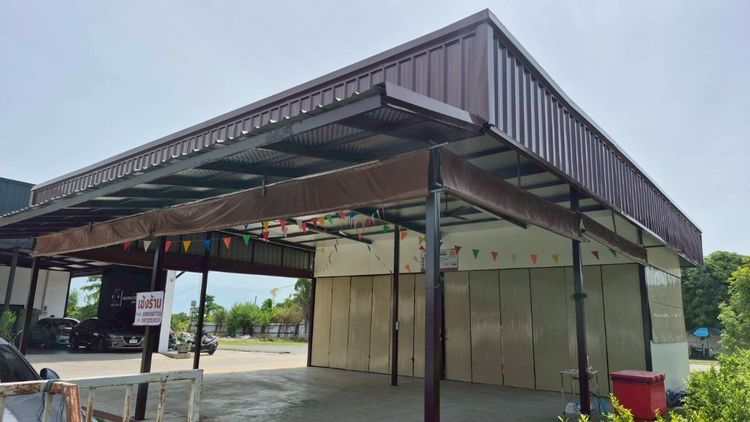 เซ้งร้านอาหารพร้อมโครงสร้าง+ระบบไฟครบ 120 ตร.ม. ทำเลดีติดถนนใหญ่ บ้านกลาง ปทุมธานี