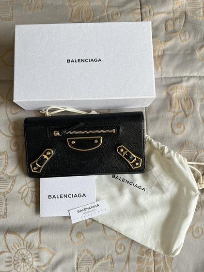 อื่นๆ หนังแท้ ดำ Balenciaga Zippy Long Wallet Black Gold Hardware