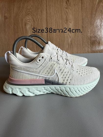 Nike รองเท้าวิ่งมือสองคัดสภาพ