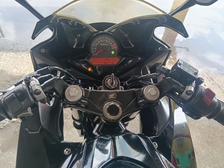 CBR300RA ปี14 ABS เครื่องดี สีสวย รูปที่ 13