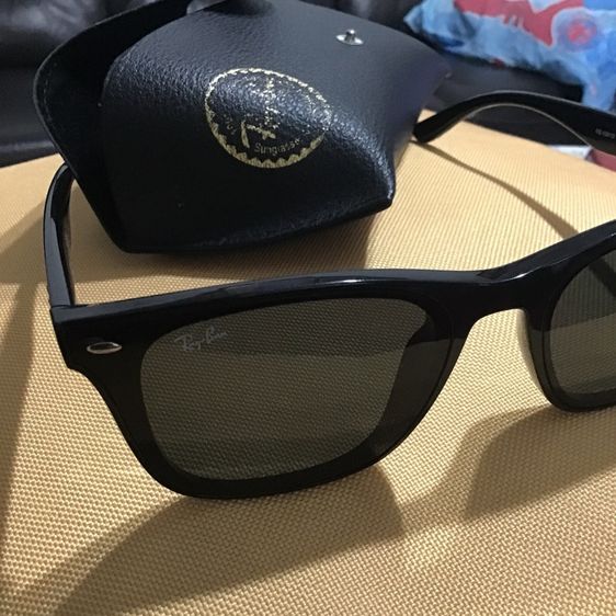 แว่นกันแดด Ray-Ban รูปที่ 2