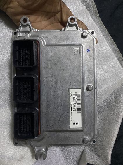 กล่อง ECU Honda CR-V (เจนเนอเรชั่นที่ 4 รุ่นปี 2012-2017) เครื่องยนต์เบนซิน 2.4 ลิตร