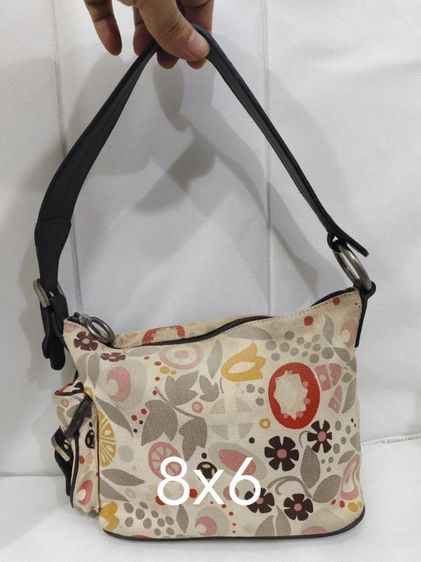 กระเป๋าสะพาย BALLY ลายดอกไม้หลากสีพร้อมสายหนังสีน้ำตาลเข้ม รูปที่ 9