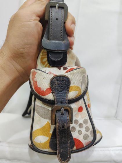 กระเป๋าสะพาย BALLY ลายดอกไม้หลากสีพร้อมสายหนังสีน้ำตาลเข้ม รูปที่ 8