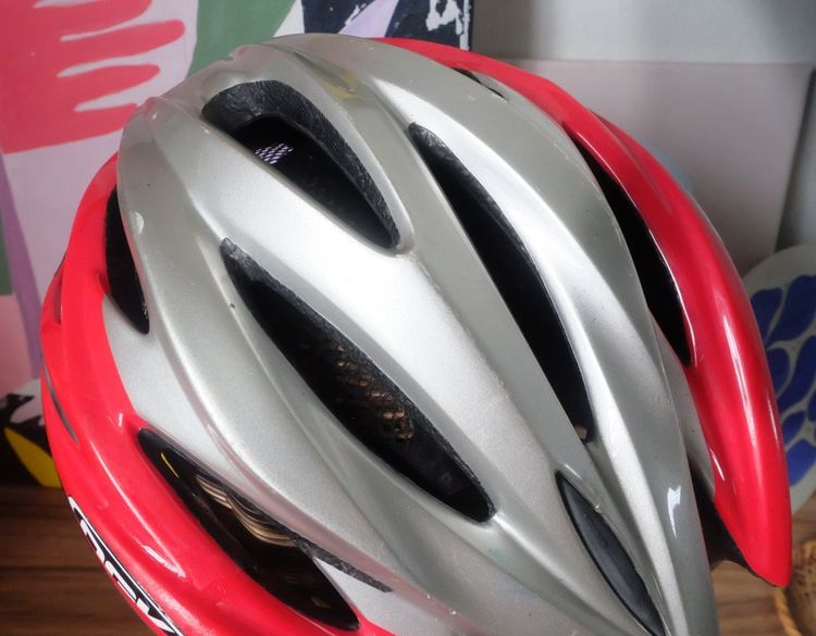 OGK Regas Cycling Helmet Size 62cm สีแดง เทา ลายคาร์บอน รูปที่ 6