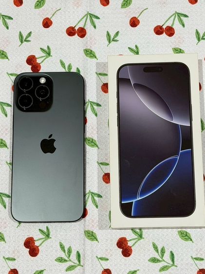 iphone 16 promax Black มือสอง แบต 90%