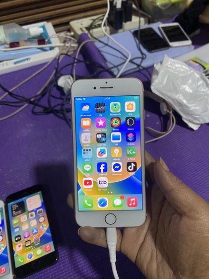 iPhone.8 64 gbใช้งานปกติไม่ติดคราว