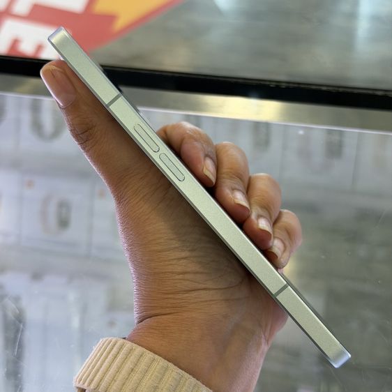 Oppo Reno8 Pro 5G สีเขียว(Glazed Green) เครื่องศูนย์ สภาพสวยมากๆ จอเบิร์น จอ6.7นิ้ว แรม12รอม256 กล้อง50ล้าน(3ตัว)🔥🔥 รูปที่ 3