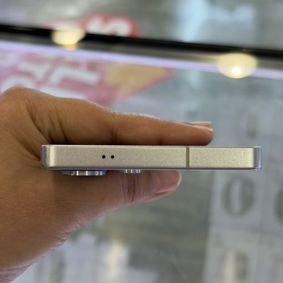 Samsung S25 Ultra 512GB Titanium Whitesilver เครื่องศูนย์ สภาพสวยมากๆ จอ6.9นิ้ว แรม12รอม512 Snap8 Elite กล้อง200ล้าน(4ตัว)ครบยกกล่อง🔥🔥 รูปที่ 6
