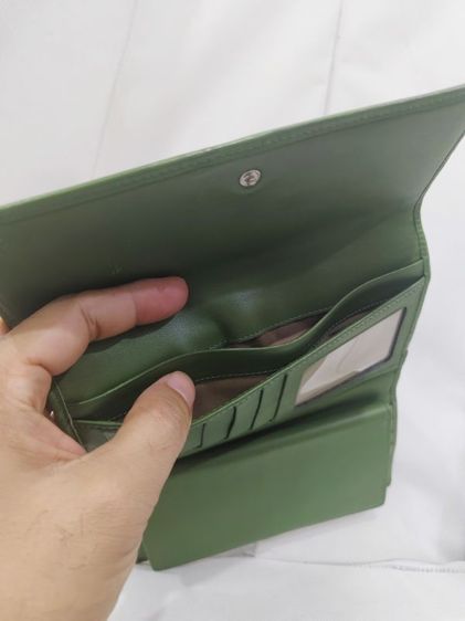 กระเป๋าสตางค์ COACH Signature Trifold Wallet รูปที่ 5