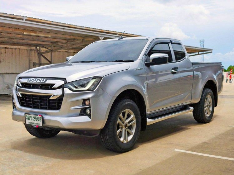 Isuzu D-MAX 2021 1.9 Hi-Lander L Pickup ดีเซล ไม่ติดแก๊ส เกียร์ธรรมดา บรอนซ์เงิน