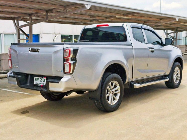 Isuzu D-MAX 2021 1.9 Hi-Lander L Pickup ดีเซล ไม่ติดแก๊ส เกียร์ธรรมดา บรอนซ์เงิน รูปที่ 3