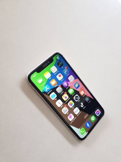 ขายมือถือไอโฟน11 iPhone 11 สีขาว 64gb สภาพสวย มีกล่อง สายชาร์จ สนใจคุยได้ครับ นัดดู-รับของได้ที่ พัทยา หรือ พัทยาจัดส่งฟรี รูปที่ 2
