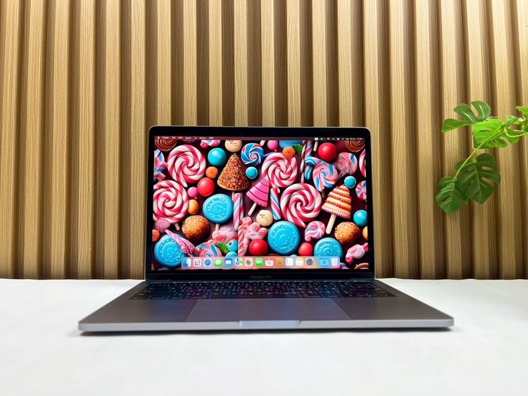 Apple Macbook Pro 13 Inch แมค โอเอส 8 กิกะไบต์ อื่นๆ ไม่ใช่ MacBook Pro 13-inch 2017 i5 Two Thunderbolt 3ports Ram8GB SSD256GB SpaceGray
