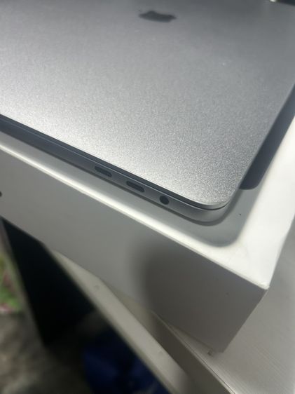 Macbook pro A2141 ตัวท็อป รูปที่ 7
