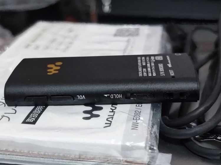 MP3 player Sony E062K ครบชุด สภาพสวย รูปที่ 8