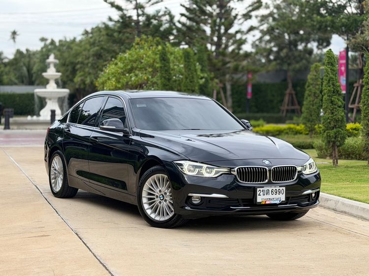 BMW Series 3 2017 320d Sedan ดีเซล ไม่ติดแก๊ส เกียร์อัตโนมัติ ดำ รูปที่ 3