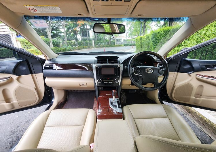 Toyota Camry 2013 2.5 G Sedan เบนซิน LPG เกียร์อัตโนมัติ ดำ รูปที่ 4