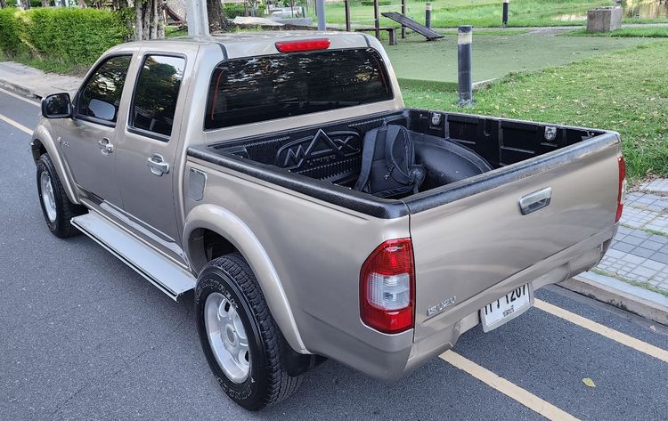 Isuzu D-MAX 2004 3.0 Hi-Lander Pickup ดีเซล เกียร์ธรรมดา บรอนซ์ทอง รูปที่ 3
