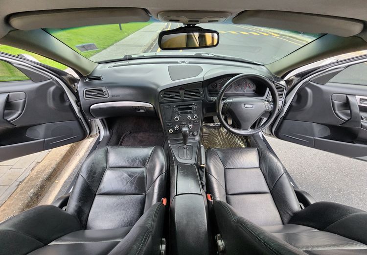 Volvo S60 2002 2.0 Sedan เบนซิน ไม่ติดแก๊ส เกียร์อัตโนมัติ บรอนซ์เงิน รูปที่ 4