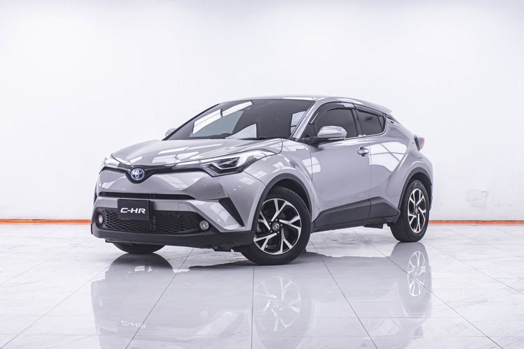 Toyota C-HR 2019 1.8 HV Hi Utility-car ไฮบริด ไม่ติดแก๊ส เกียร์อัตโนมัติ เทา
