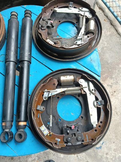 ดรัมเบรคหลัง โช็คหลังแท้ถอด  Toyota Fortuner หน้ายักษ์ ปี 2010 รูปที่ 11