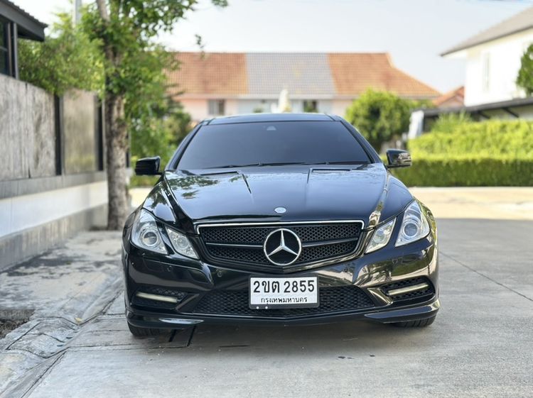 Mercedes-Benz E-Class 2012 E200 CGI Sedan เบนซิน เกียร์อัตโนมัติ ดำ รูปที่ 4