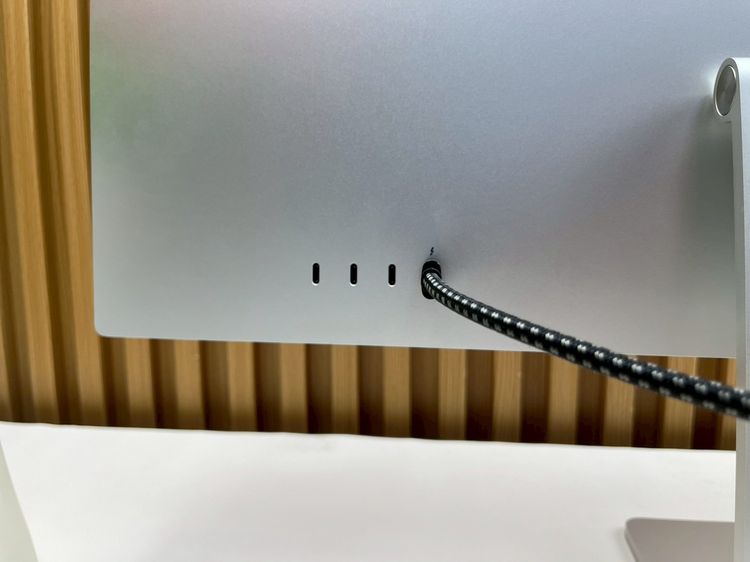 Studio Display 27-inch Retina 5K Standard Glass รูปที่ 8
