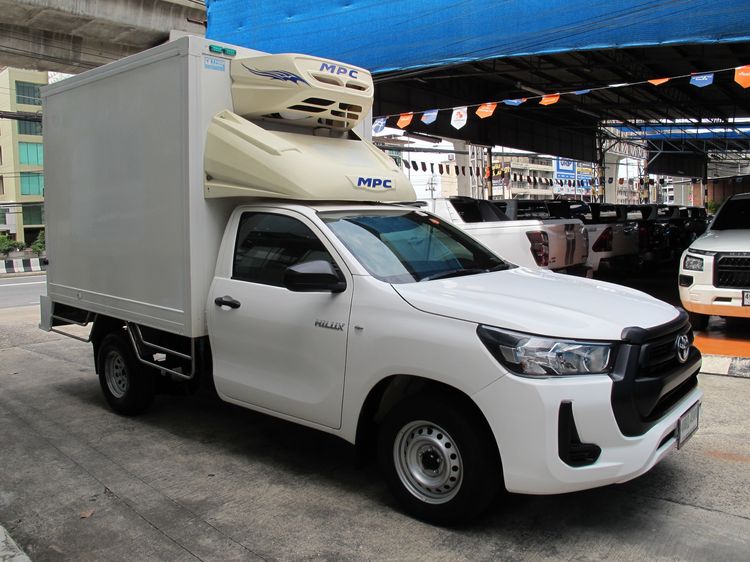 Toyota Hilux Revo 2021 2.4 Entry Van ดีเซล ไม่ติดแก๊ส เกียร์ธรรมดา ขาว รูปที่ 2