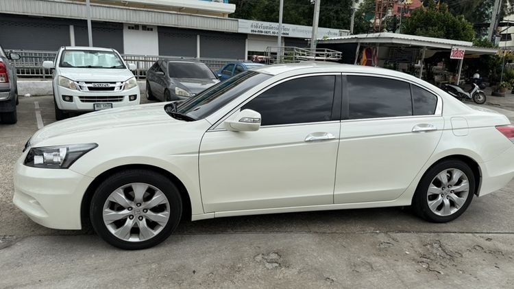 Honda Accord 2011 2.0 EL NAVI Sedan เบนซิน ไม่ติดแก๊ส เกียร์อัตโนมัติ ขาว รูปที่ 4