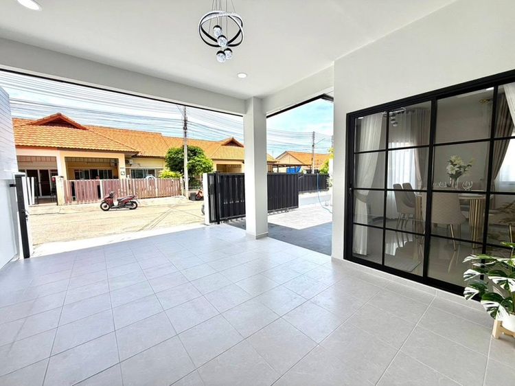ตกแต่งครบ บ้านในหมู่บ้านรวิพรซิตี้โฮม รูปที่ 3