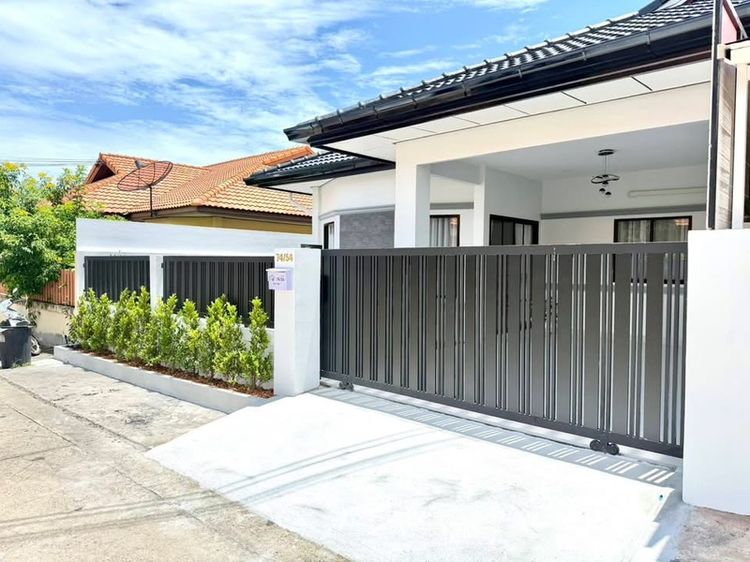 บ้านในหมู่บ้านรวิพรซิตี้โฮม