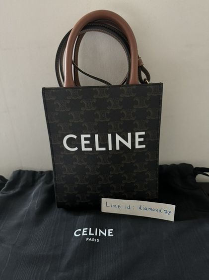 กระเป๋า Celine mini Triomphe Vertical Cabas ปี 2023