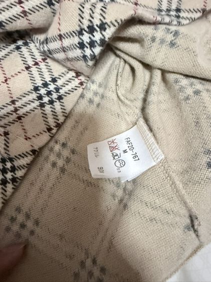 เสื้อยืดคอกลมBurberry รูปที่ 3