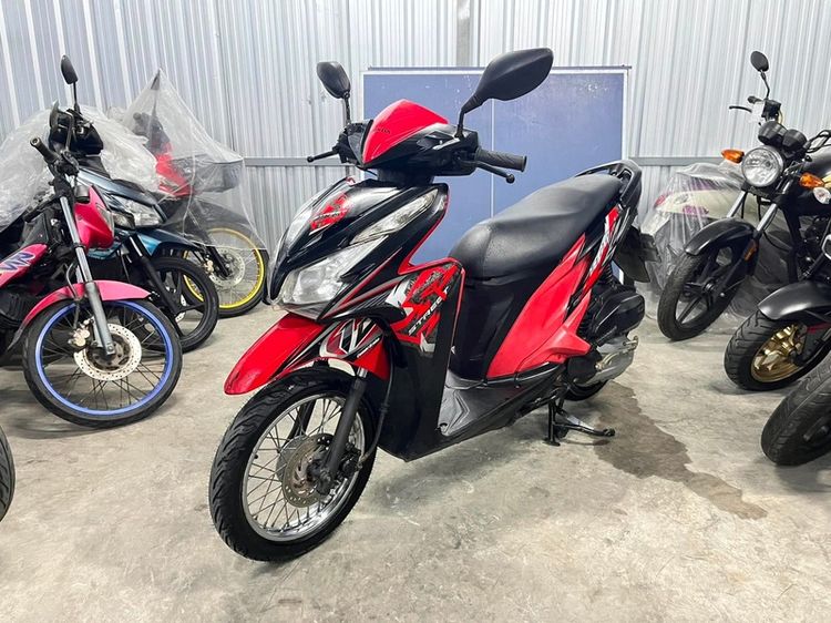 Honda รุ่น Click125i125cc ปี 2011แดงสตาร์ทมือ
