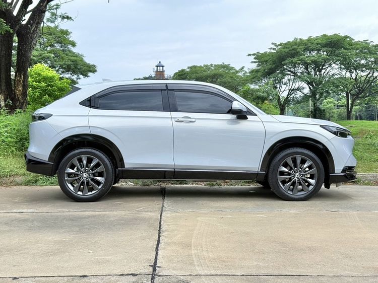 Honda HR-V 2024 1.5 e:HEV RS Utility-car ไฮบริด เกียร์อัตโนมัติ ขาว