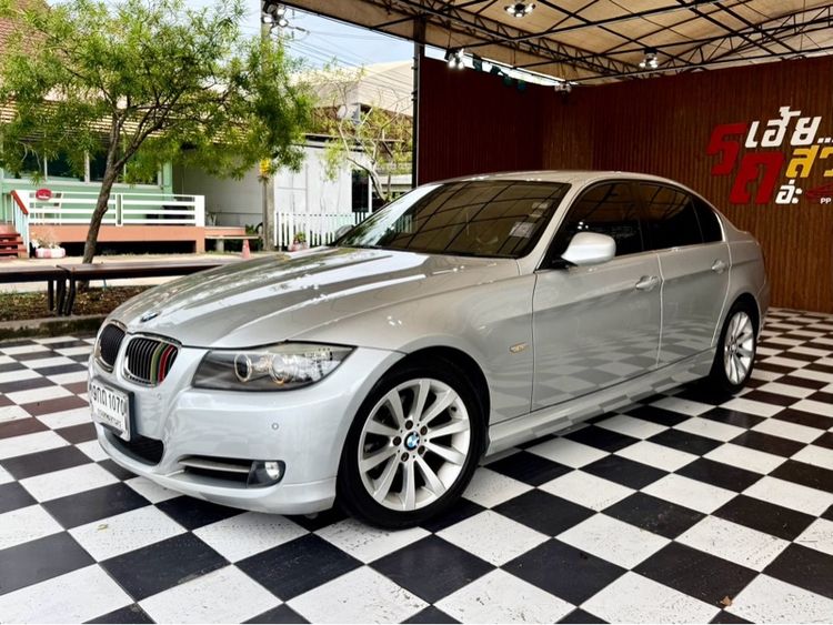 BMW Series 3 2012 320i Sedan เบนซิน ไม่ติดแก๊ส เกียร์อัตโนมัติ เทา รูปที่ 2