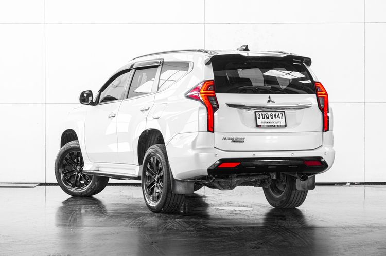 Mitsubishi Pajero Sport 2022 2.4 GT Premium Elite Edition 4WD Utility-car ดีเซล ไม่ติดแก๊ส เกียร์อัตโนมัติ ขาว รูปที่ 4