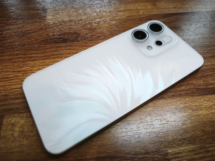 OPPO Reno14 5G RAM 12GB ROM 256GB สีขาว โอปอล Full Box รูปที่ 5