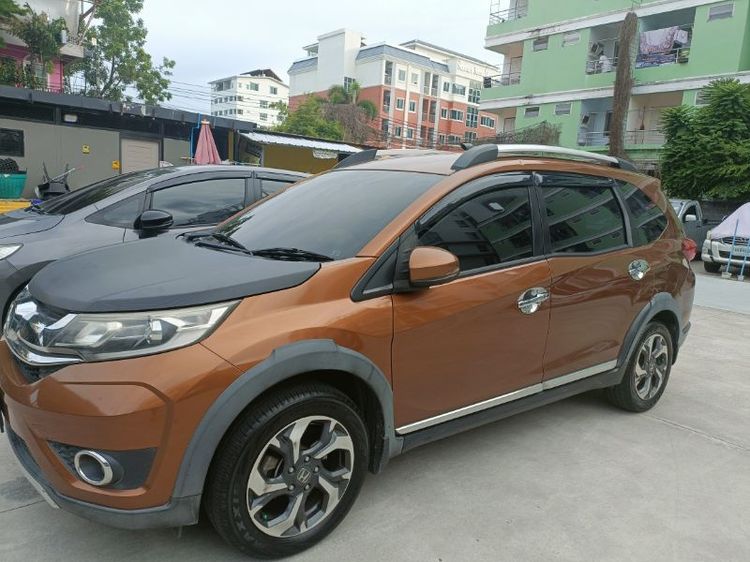 Honda BR-V 2017 1.5 SV Sedan เบนซิน ไม่ติดแก๊ส เกียร์อัตโนมัติ น้ำตาล รูปที่ 2