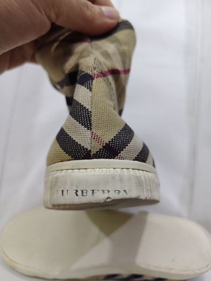 รองเท้าผ้าใบ Burberry แท้ รุ่น Vintage Check Canvas High-Top รูปที่ 4