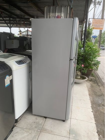 ขายตู้เย็นมือสองยี่ห้อ Toshiba ขนาด 10 คิวสภาพสวยพร้อมใช้งาน 3500 บาท รูปที่ 4
