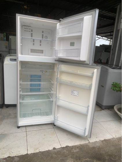 ขายตู้เย็นมือสองยี่ห้อ Toshiba ขนาด 10 คิวสภาพสวยพร้อมใช้งาน 3500 บาท รูปที่ 6