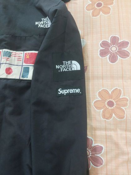 แจ็คเก็ต the north face x supreme รูปที่ 5