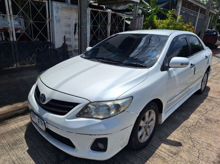 รถ Toyota Altis 1.6 E สี ขาว