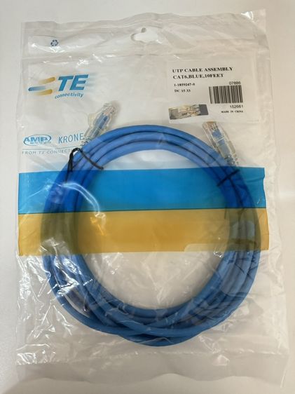 สายเคเบิลและตัวแปลง สาย PATCH CORD CAT6 3 M.( 10ฟุต )สีฟ้า ยี่ห้อ AMP